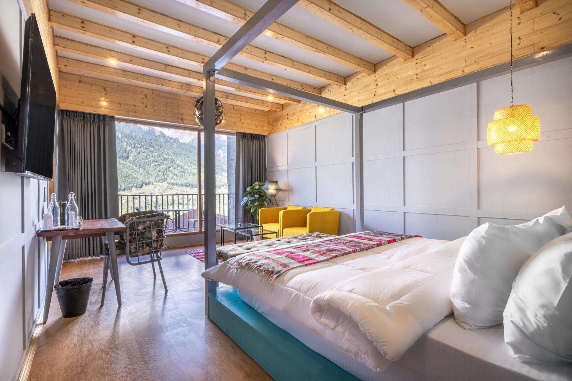 Hotel Echor Himalayan Heights Luxe Manali Exterior foto
